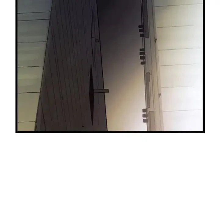 843