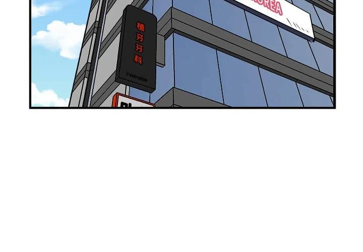 943