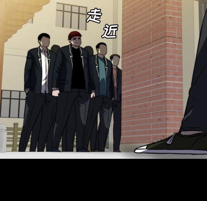 623